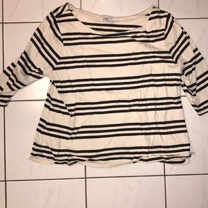 COMFYS black and white sweater